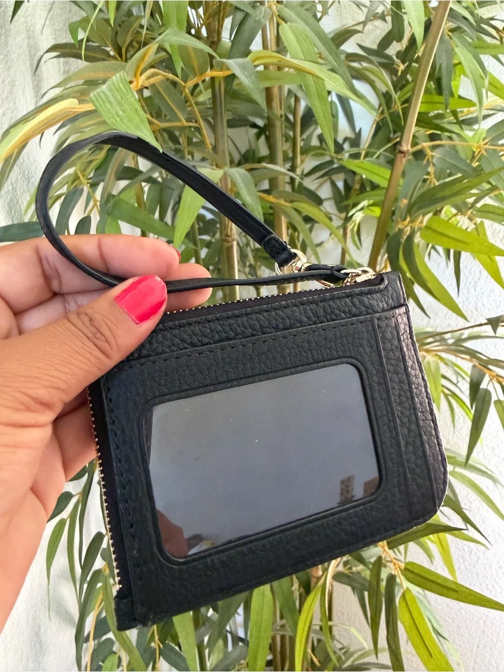 KATE SPADE Black Pebbled Leather Wristlet Zipper Card Gold Logo NWOT - Picture 3 of 5